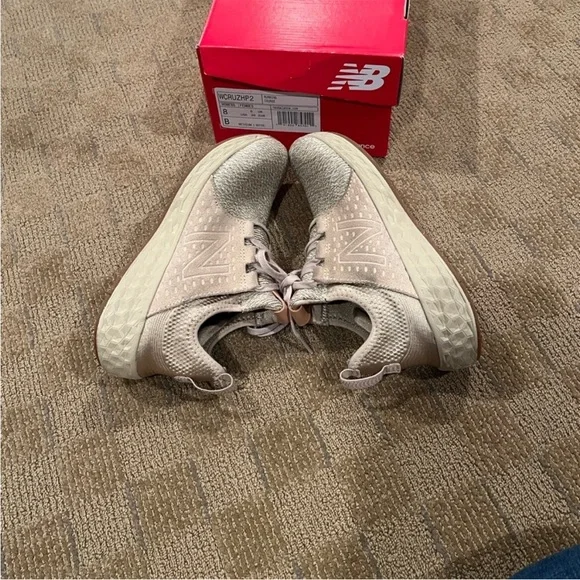 New BalanceWCRUZHP2 Light Brown and Tan Sneakers - Picture 4 of 4